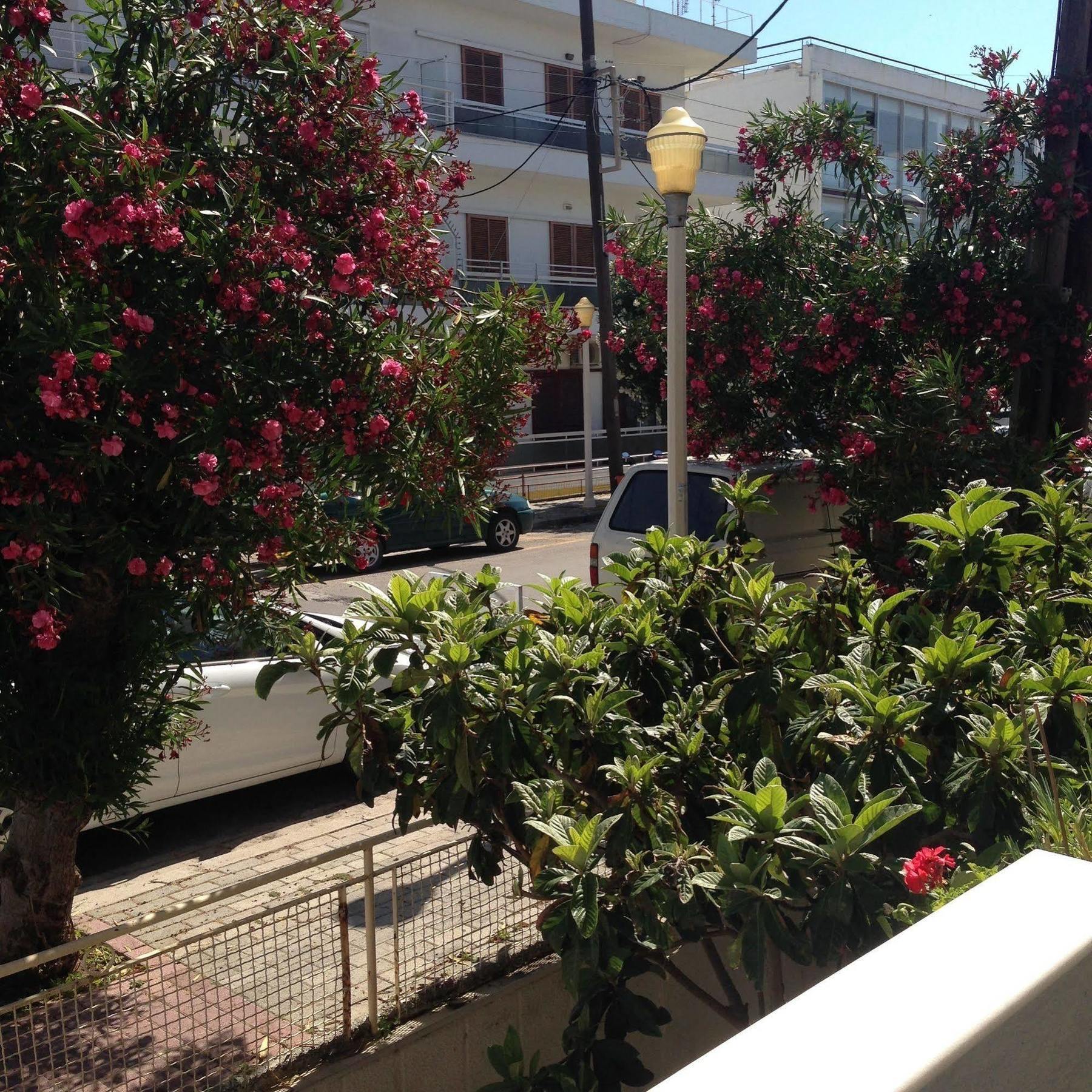 Zefyros Hotel Rhodes City Exterior foto